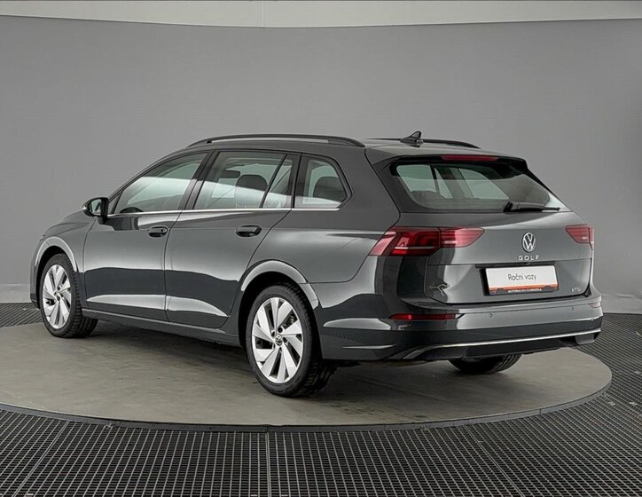 Volkswagen Golf Kombi 1,5 l 110 kw