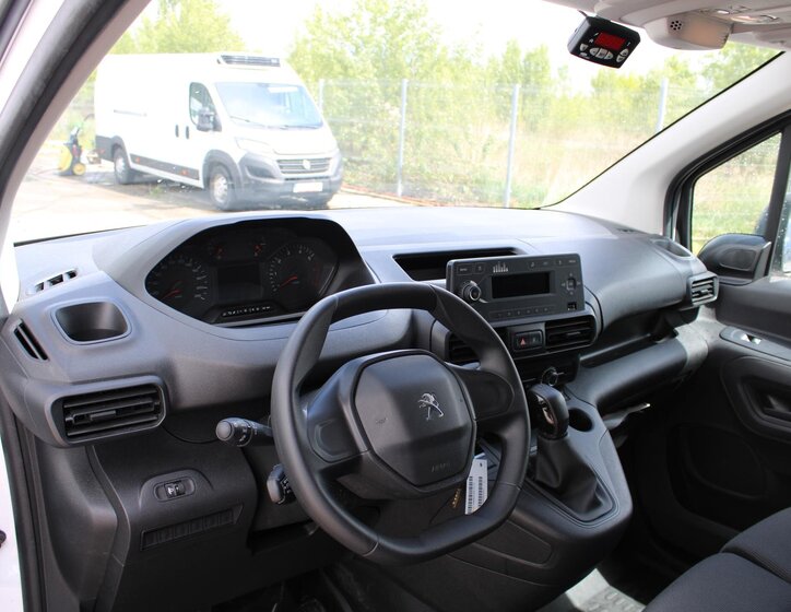 Peugeot Partner Ostatní 1,5 l 75 kw