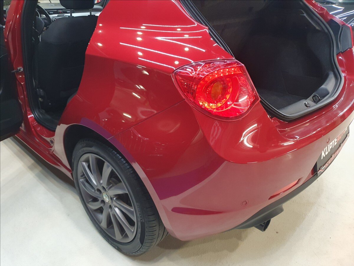 Alfa Romeo Giulietta Kombi 2,0 l 103 kw