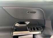 Mercedes-Benz EQB 13