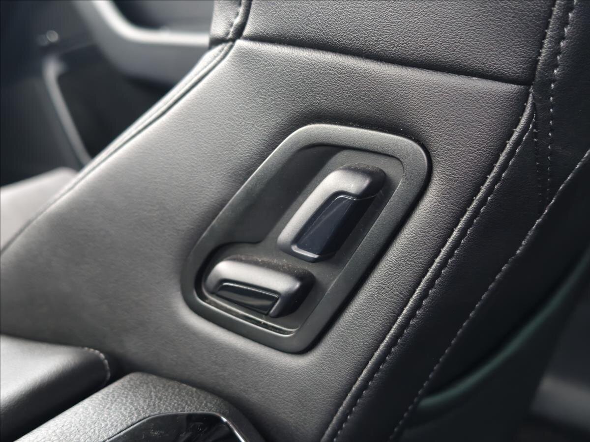 Škoda Superb Liftback 2,0 l 140 kw