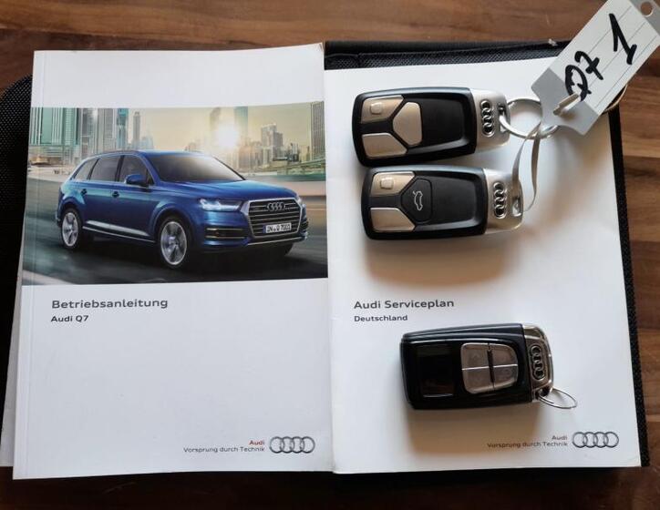 Audi Q7 42