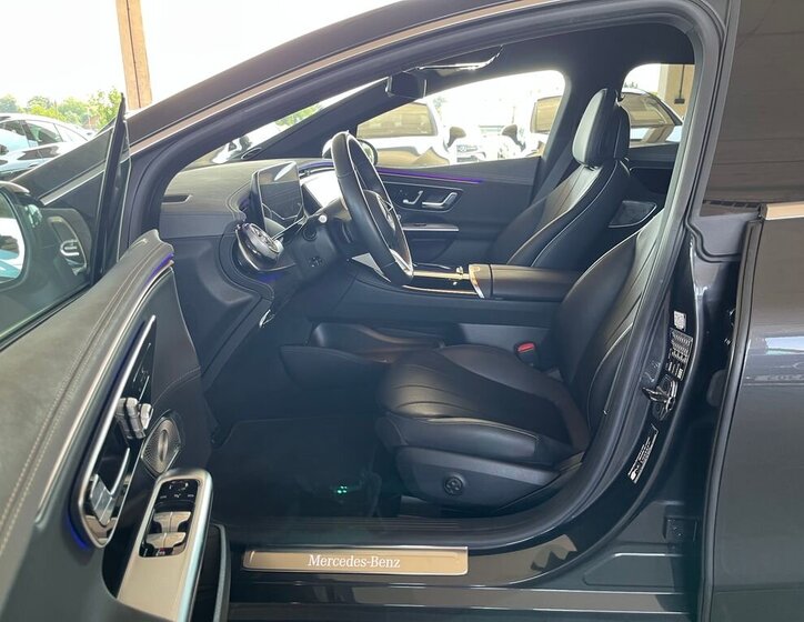 Mercedes-Benz EQE Sedan / Limuzína 0,0 180 kw