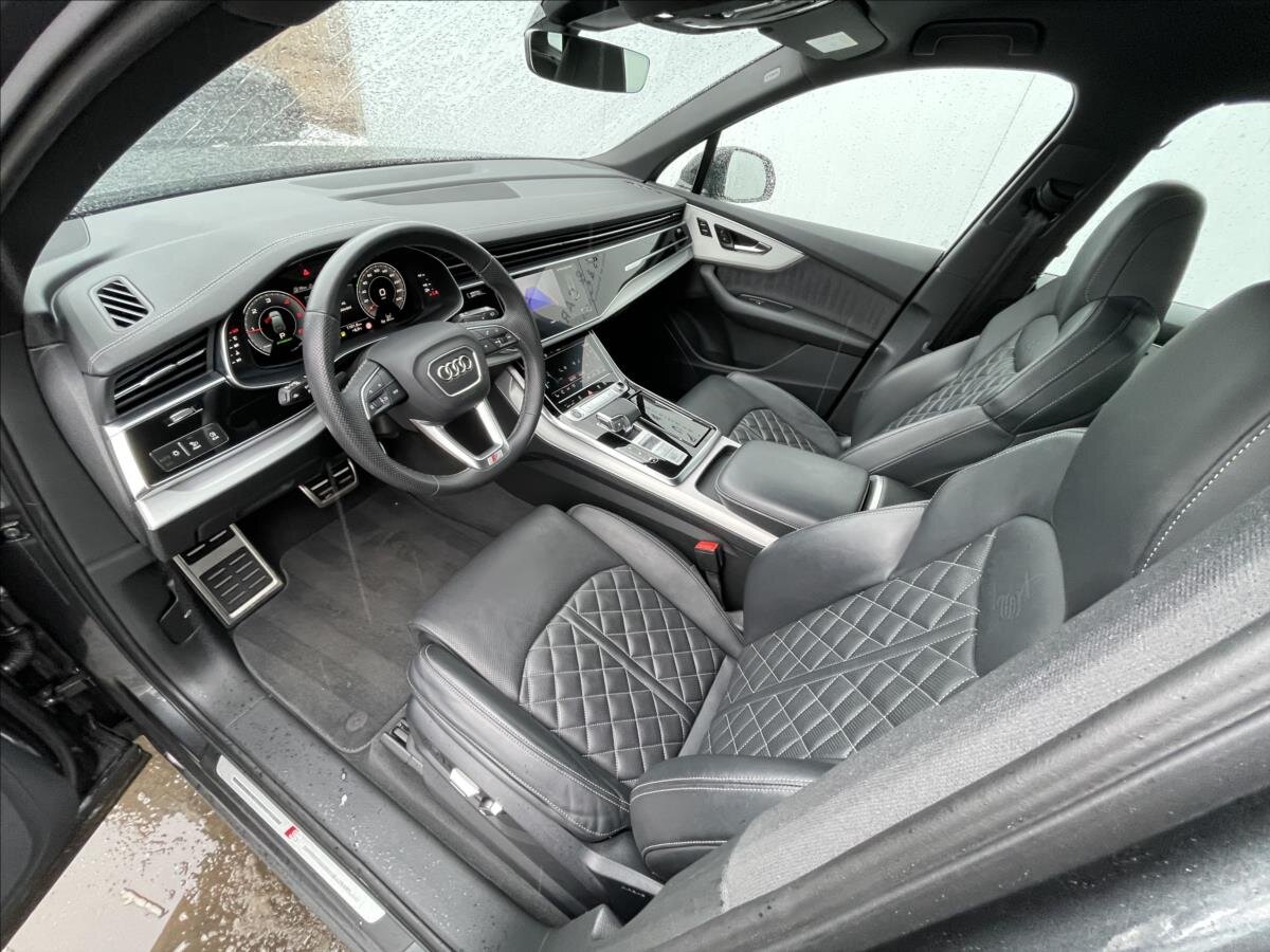 Audi Q7 SUV 3,0 l 210 kw