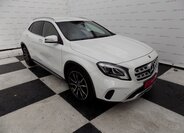Mercedes-Benz GLA 5