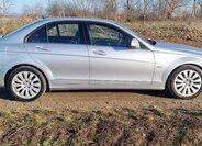 Mercedes-Benz Třídy C Sedan / Limuzína 0,0 165 kw