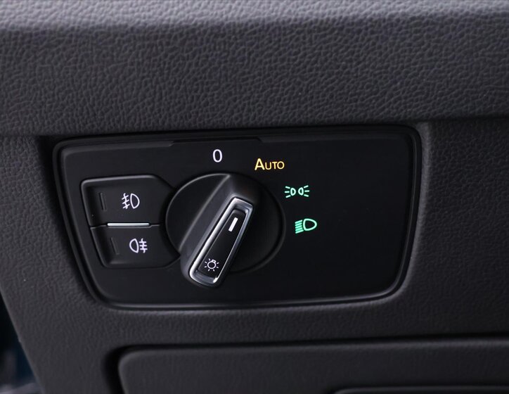 Volkswagen Passat Kombi 2,0 l 110 kw