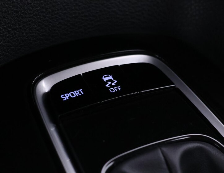 Toyota Corolla Sedan 1,5 l 92 kw