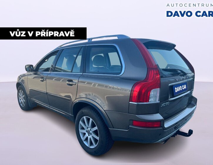 Volvo XC90 SUV / Terénní 2,4 l 147 kw