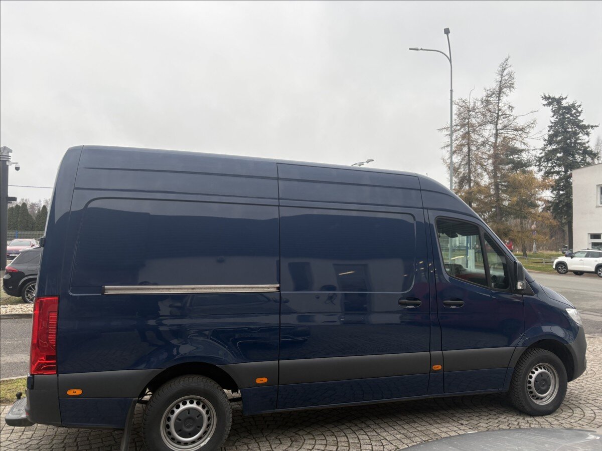 Mercedes-Benz Sprinter Skříň 2,0 l 110 kw