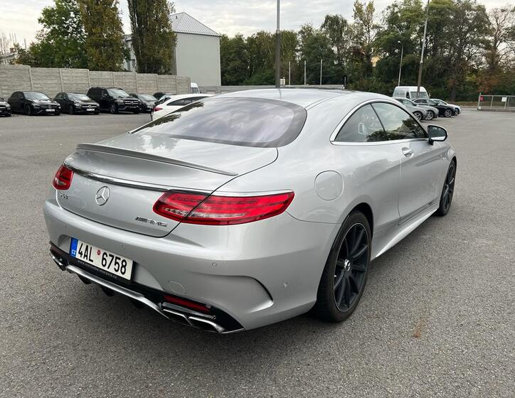 Mercedes-Benz Třídy S 7