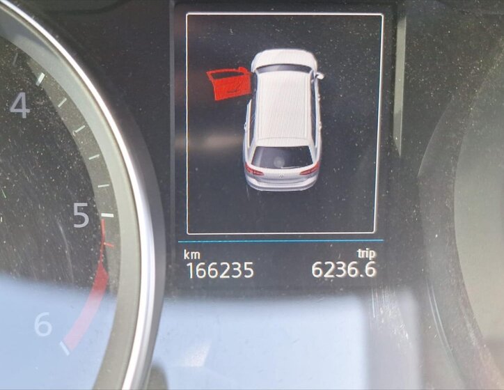 Volkswagen Passat Kombi 2,0 l 110 kw