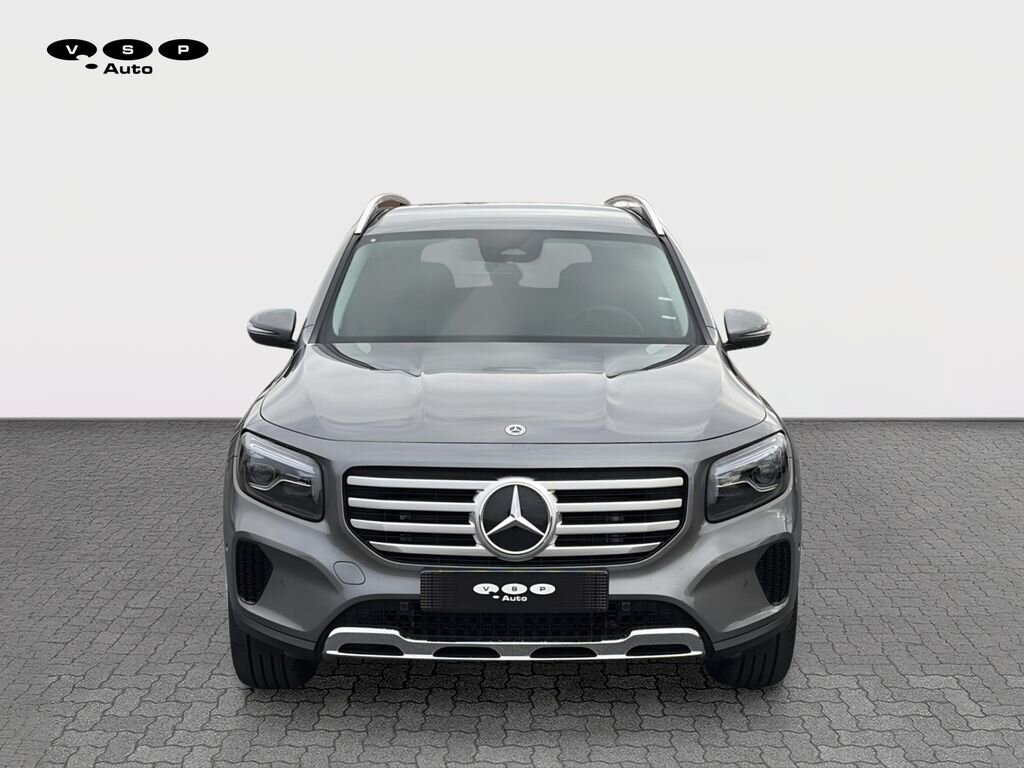 Mercedes-Benz GLB SUV / Terénní 1,3 l 120 kw