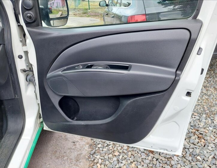 Fiat Dobló Pick-up 1,4 l 88 kw