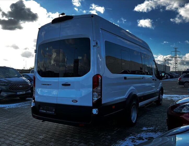 Ford Transit 5