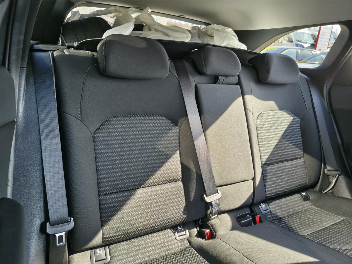 KIA Ceed Kombi 1,5 l 117 kw