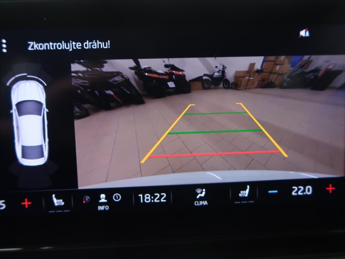 Škoda Octavia Sedan / Limuzína 1,5 l 110 kw