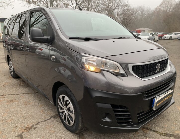 Peugeot Traveller 3