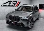 BMW X7 8