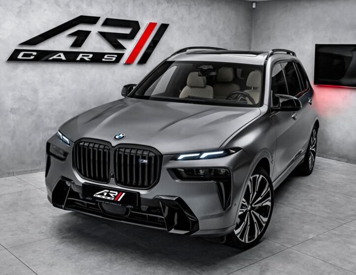 BMW X7 8