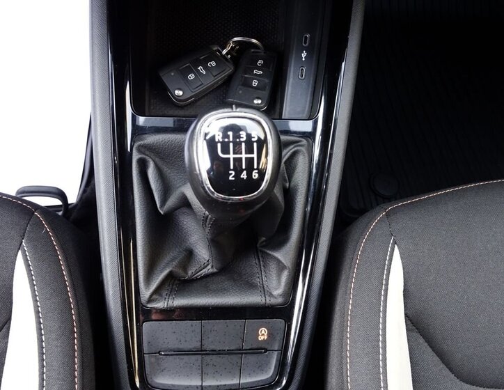 Škoda Kamiq SUV / Terénní 1,5 l 110 kw