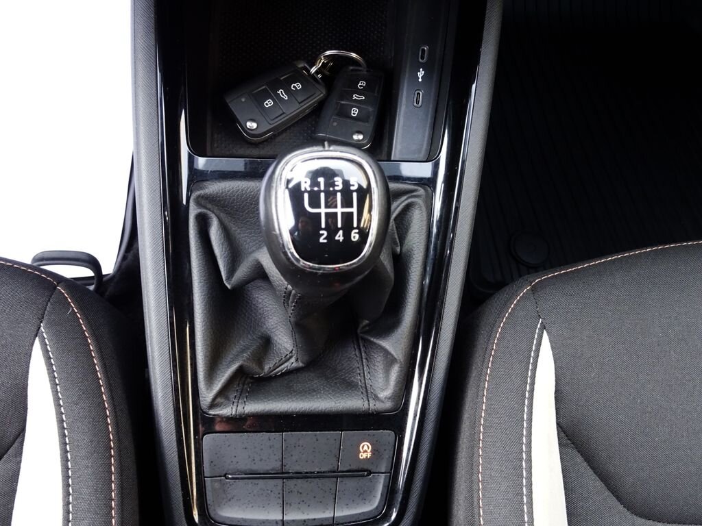 Škoda Kamiq SUV / Terénní 1,5 l 110 kw