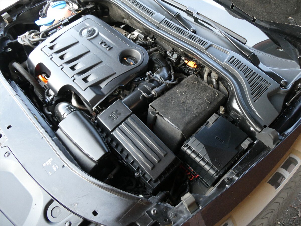 Škoda Superb Kombi 2,0 l 103 kw