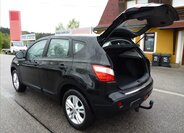 Nissan Qashqai SUV / Terénní 2,0 l 104 kw