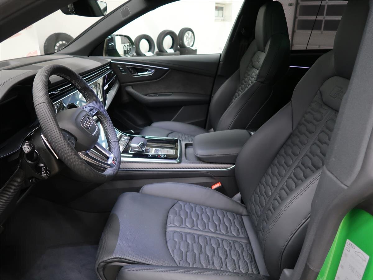 Audi RS Q8 SUV / Terénní 4,0 l 441 kw