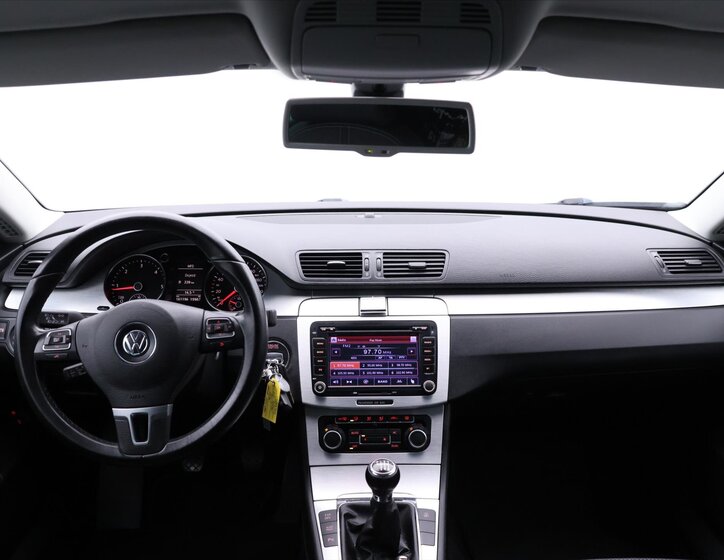 Volkswagen Passat CC Sedan / Limuzína 2,0 l 103 kw