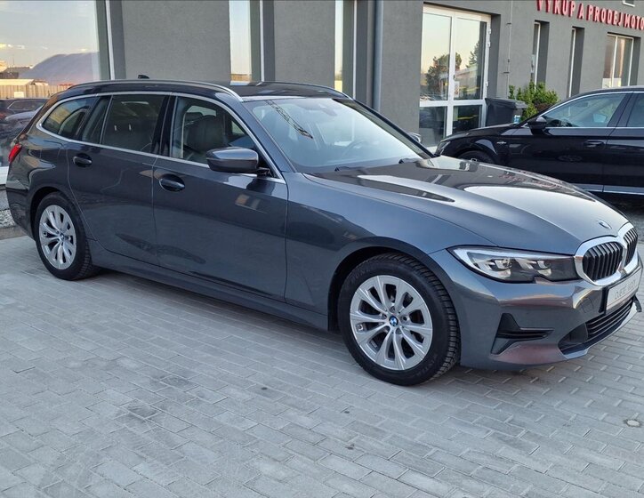 BMW Řada 3 Kombi 2,0 l 110 kw