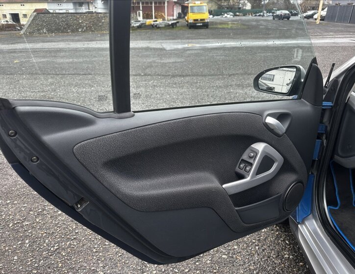 Smart Fortwo Kabriolet 999,0 62 kw