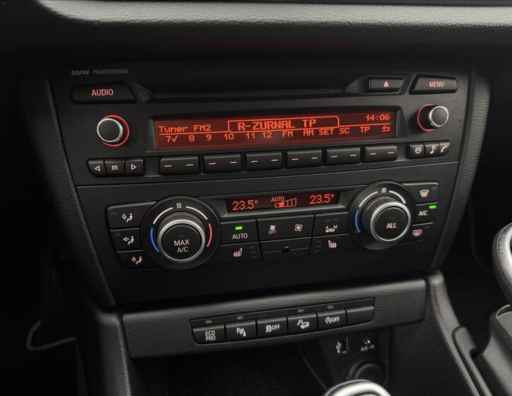 BMW X1 SUV / Terénní 2,0 l 105 kw