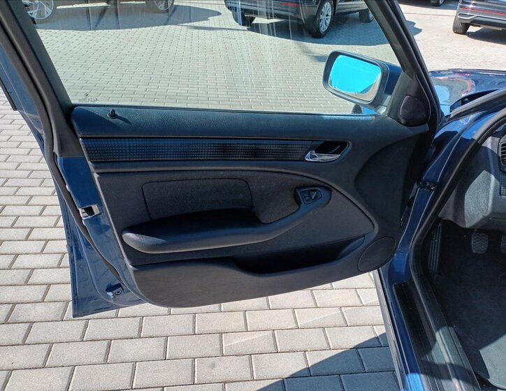 BMW Řada 3 Sedan / Limuzína 1,8 l 85 kw