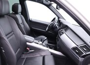 BMW X5 SUV / Terénní 3,0 l 280 kw