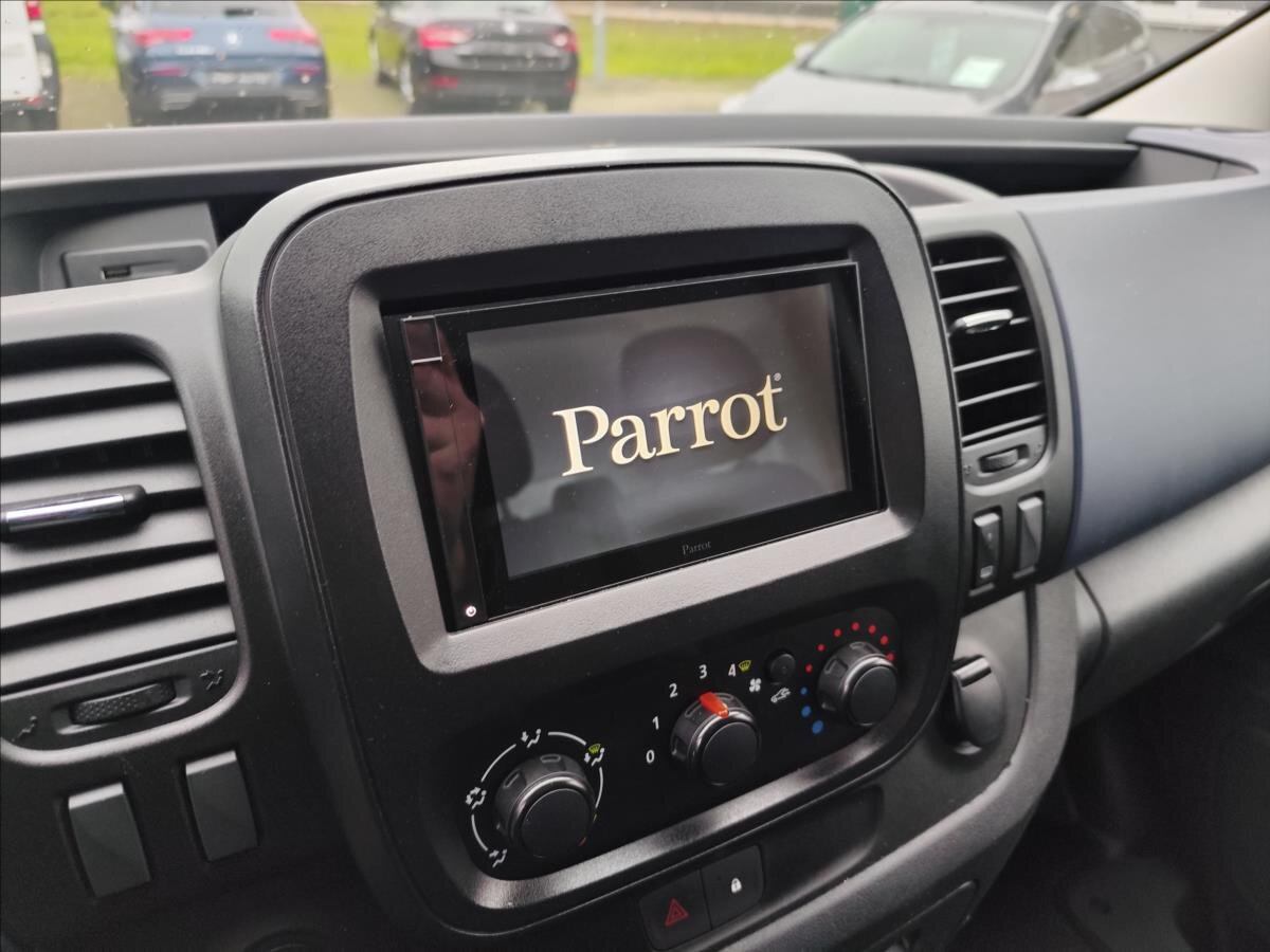 Opel Vivaro VAN / Minibus 1,6 l 89 kw