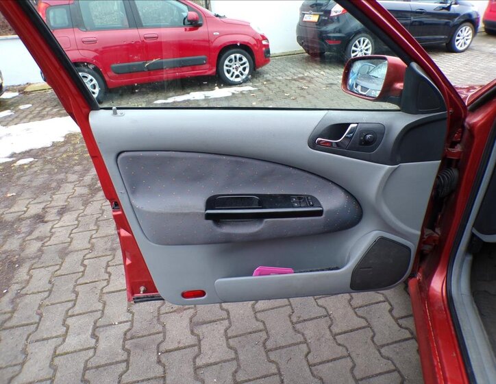 Škoda Octavia Liftback 1,6 l 75 kw