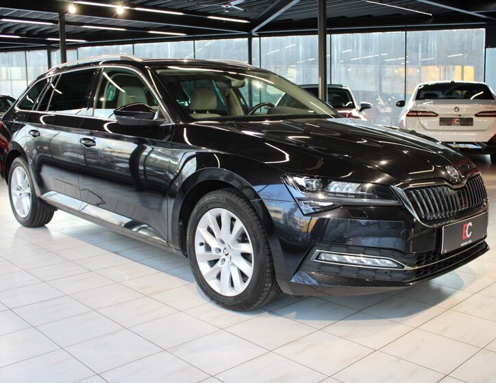 Škoda Superb Kombi 2,0 l 140 kw