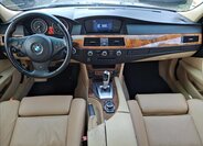 BMW Řada 5 Kombi 3,0 l 145 kw