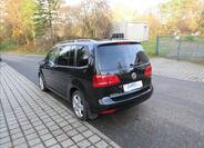Volkswagen Touran 9