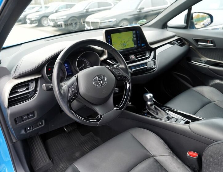 Toyota C-HR Hatchback 1,8 l 125 kw