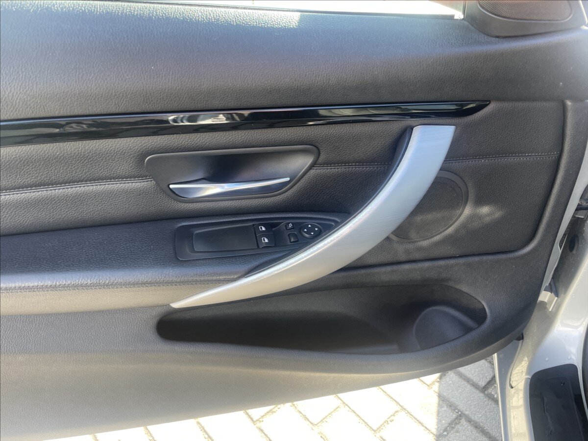 BMW Řada 4 Kupé 2,0 l 140 kw