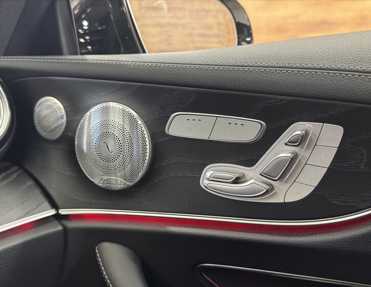 Mercedes-Benz Třídy E Kupé 2,9 l 250 kw