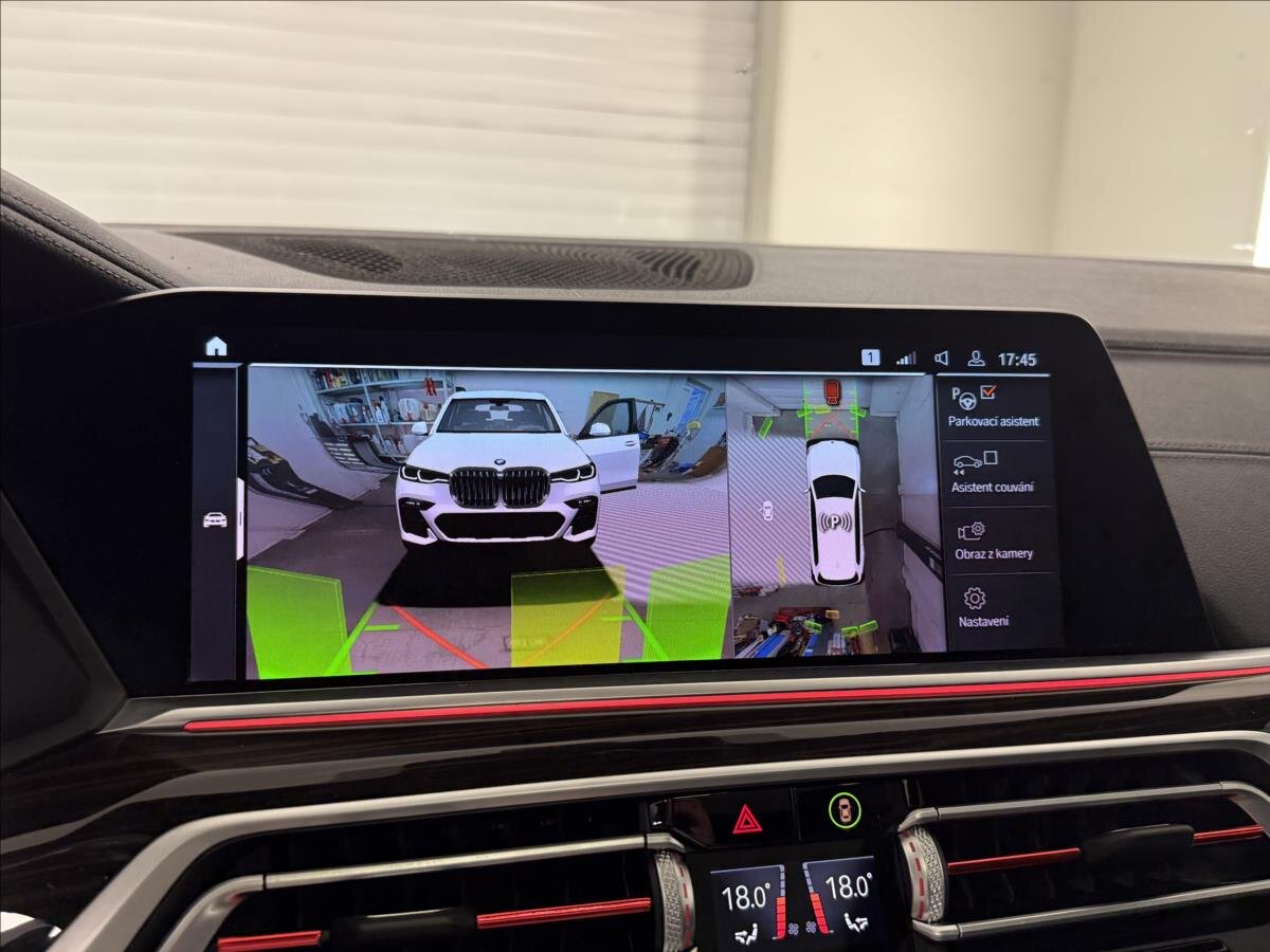 BMW X7 Kombi 3,0 l 250 kw