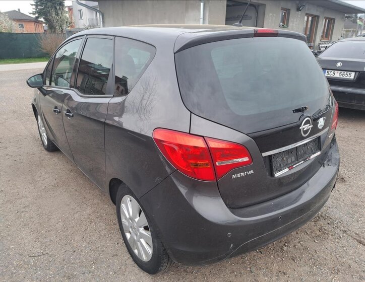 Opel Meriva Hatchback 1,2 l 55 kw