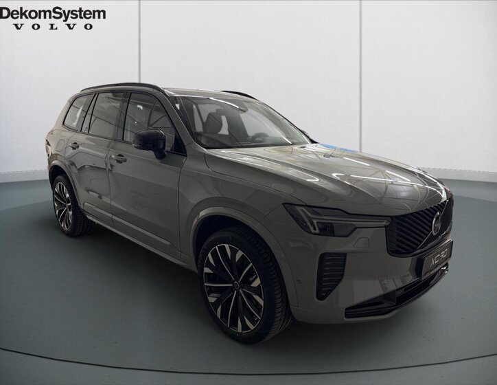 Volvo XC90 SUV / Terénní 2,0 l 184 kw