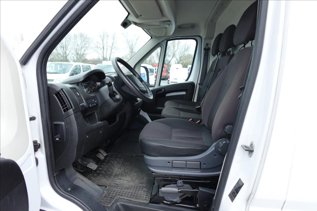 Peugeot Boxer Ostatní 2,2 l 121 kw