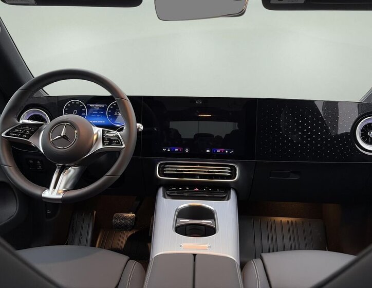 Mercedes-Benz CLA Sedan 0,0 260 kw