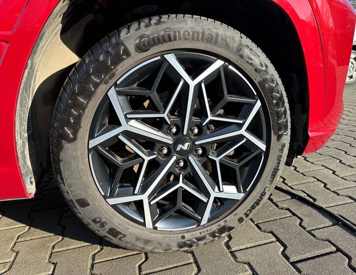 Hyundai Tucson SUV 1,6 l 110 kw