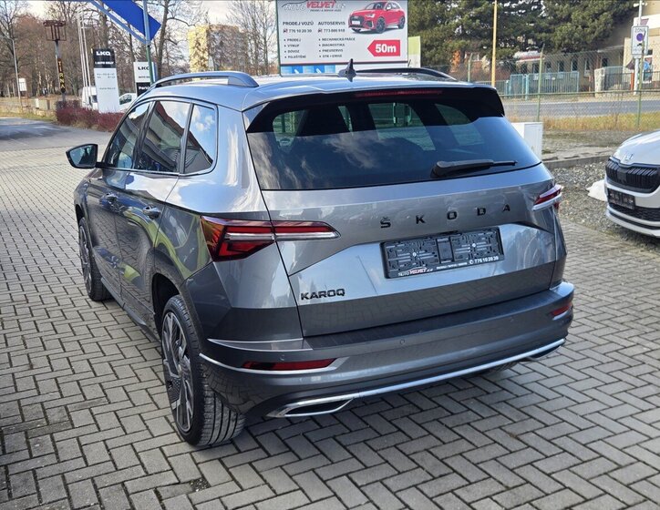 Škoda Karoq SUV / Terénní 1,5 l 110 kw